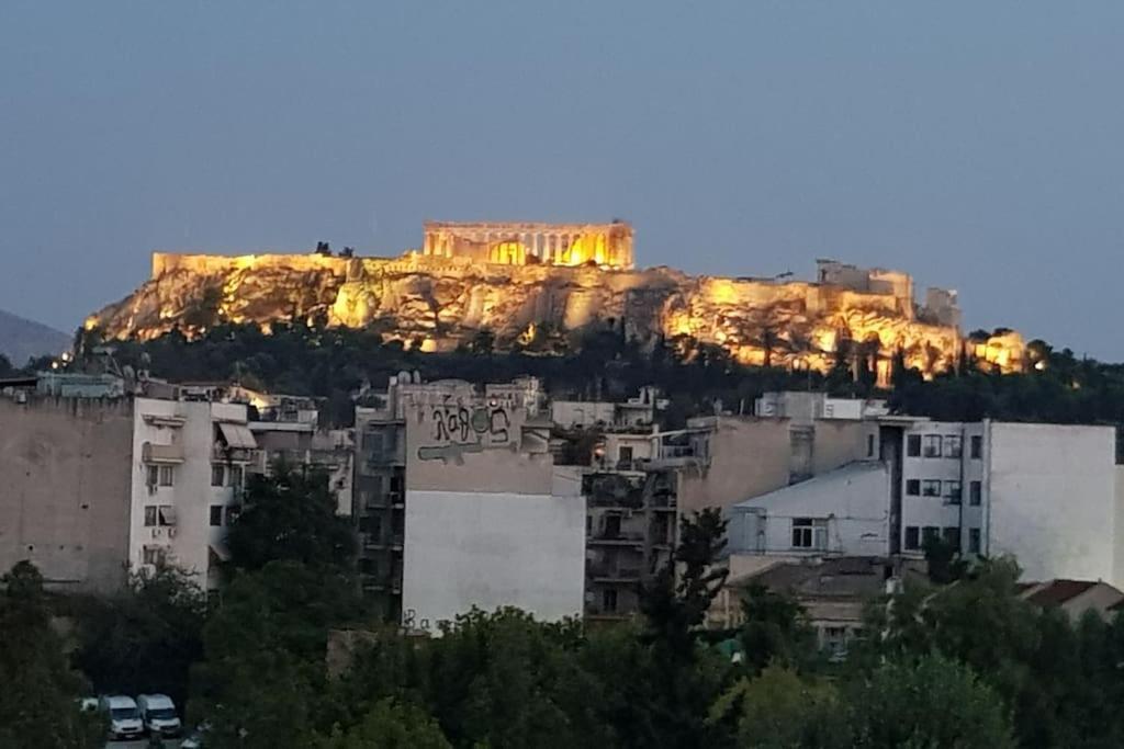 Special Studio In The Heart Of Athens! Atenas Exterior foto